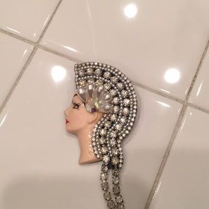 Painted rhinestone woman’s brooch